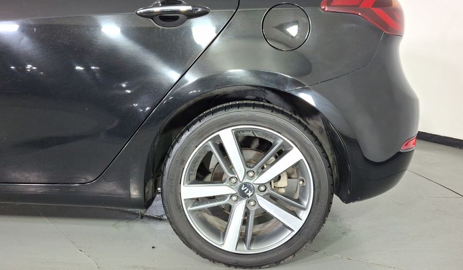 Kia Forte 2.0 SX MT Hatchback 2017