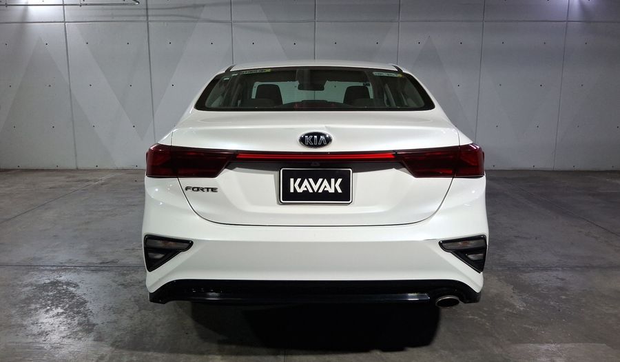 Kia Forte 2.0 LX Sedan 2021
