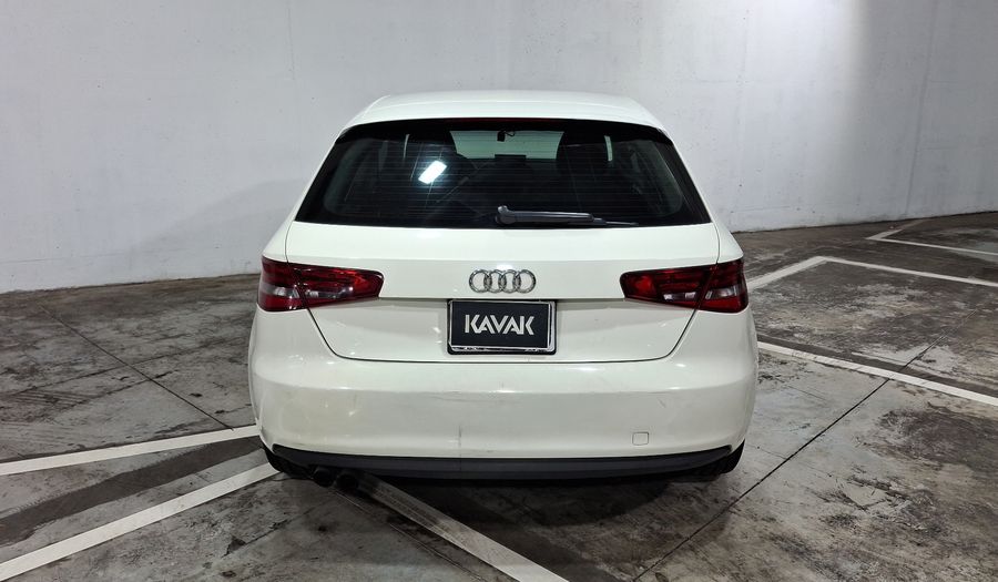 Audi A3 1.4 TFSI AMBIENTE S TRONIC Hatchback 2014