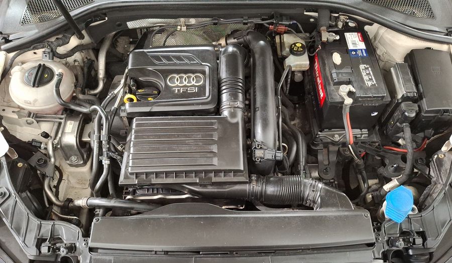 Audi A3 1.4 TFSI AMBIENTE S TRONIC Hatchback 2014