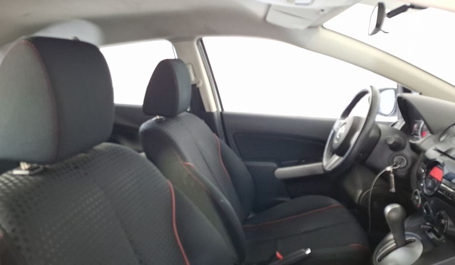 Mazda 2 1.5 TOURING TA Hatchback 2014
