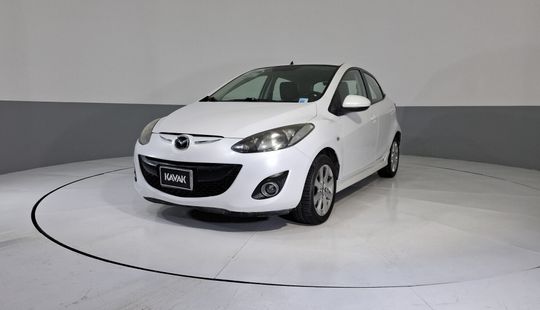 Mazda • Mazda 2
