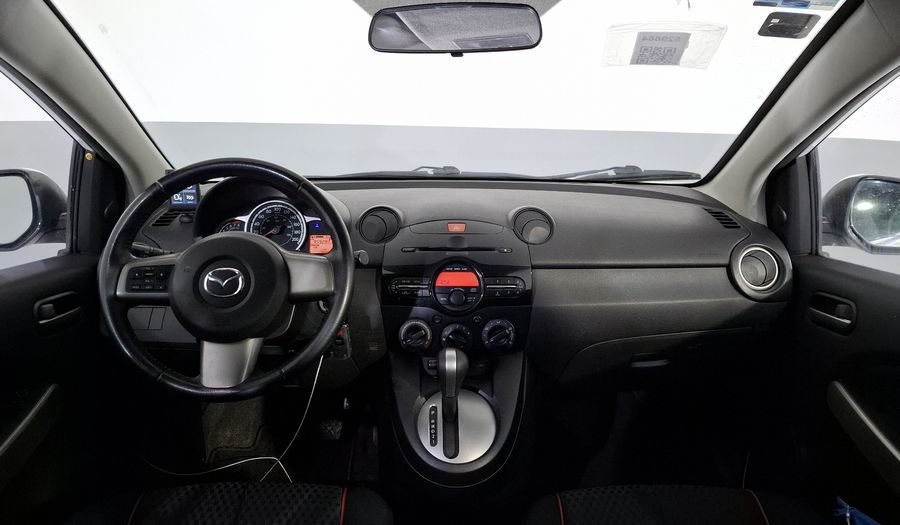 Mazda 2 1.5 TOURING TA Hatchback 2014