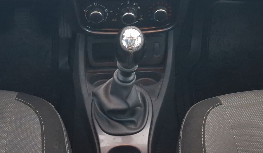 Renault Duster 2.0 DYNAMIQUE MEDIA NAV AT Suv 2015