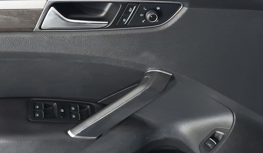 Volkswagen Passat 3.6 V6 Sedan 2017