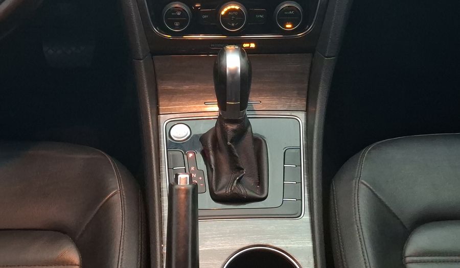 Volkswagen Passat 3.6 V6 Sedan 2017