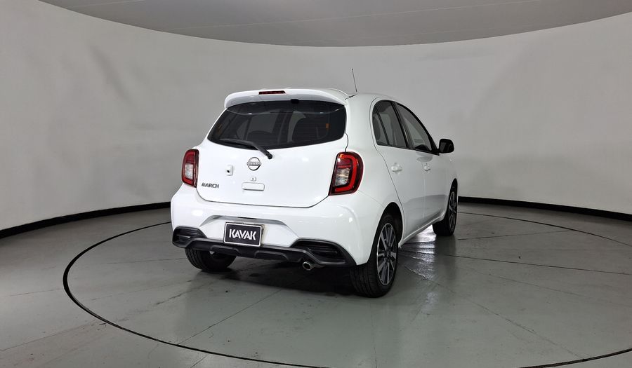 Nissan March 1.6 EXCLUSIVE AUTO Hatchback 2022