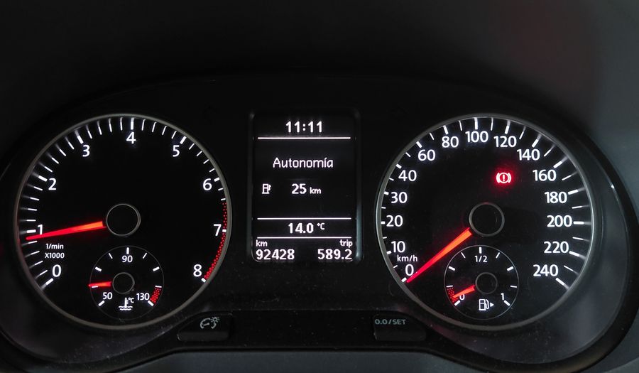 Volkswagen Fox 1.6 COMFORTLINE Hatchback 2013