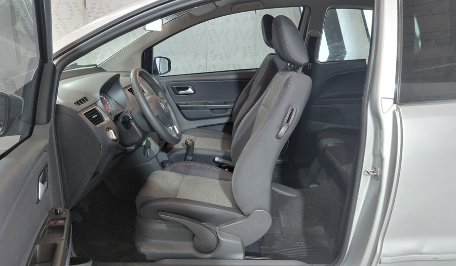 Volkswagen Fox 1.6 COMFORTLINE Hatchback 2013