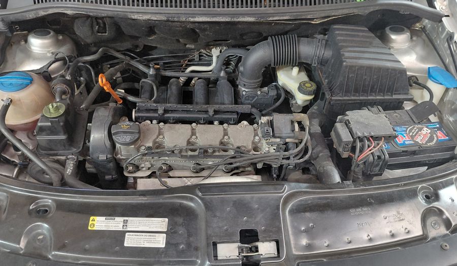 Volkswagen Fox 1.6 COMFORTLINE Hatchback 2013