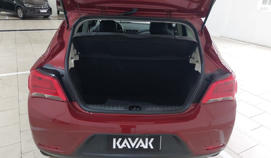 Chevrolet Onix 1.4 SPE/4 ECO LTZ Hatchback 2018