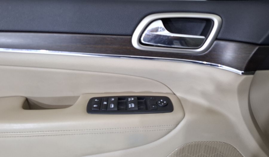Jeep Grand Cherokee 3.6 LIMITED V6 4X2 20 Suv 2016