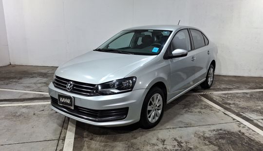 2018 • 79,763 km • Automático