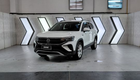 Volkswagen • Taos