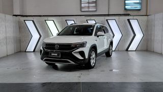 Volkswagen • Taos