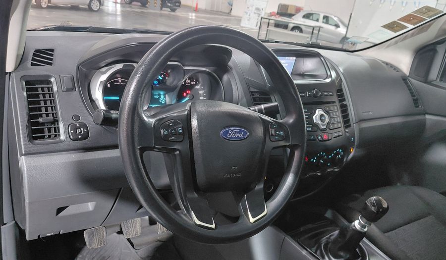Ford Ranger 3.2 XLS 2WD CD Pickup 2017