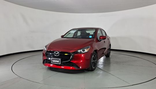 Mazda • Mazda 2
