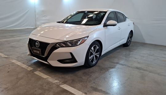 Nissan • Sentra