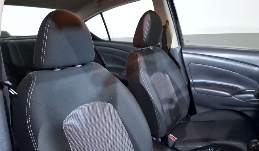 Nissan Versa 1.6 SENSE Sedan 2017