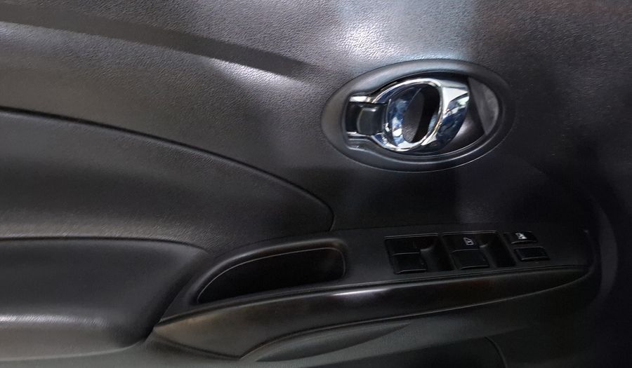 Nissan Versa 1.6 SENSE Sedan 2017