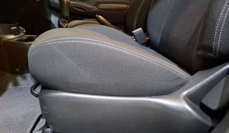 Nissan Versa 1.6 SENSE Sedan 2017