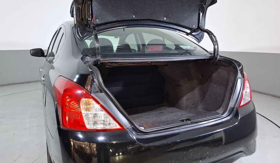 Nissan Versa 1.6 SENSE Sedan 2017