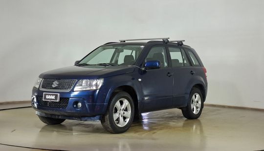 Suzuki • GrandNomade