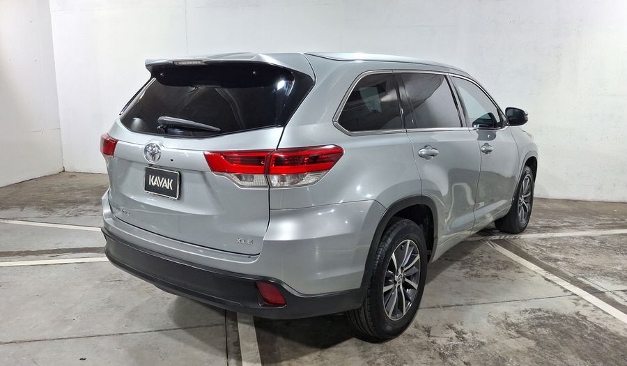Toyota Highlander 3.5 XLE Suv 2018