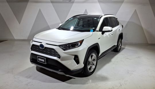 Toyota • RAV4
