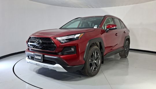 Toyota • RAV4