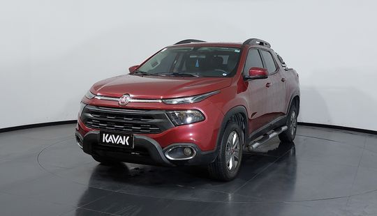 Fiat • Toro