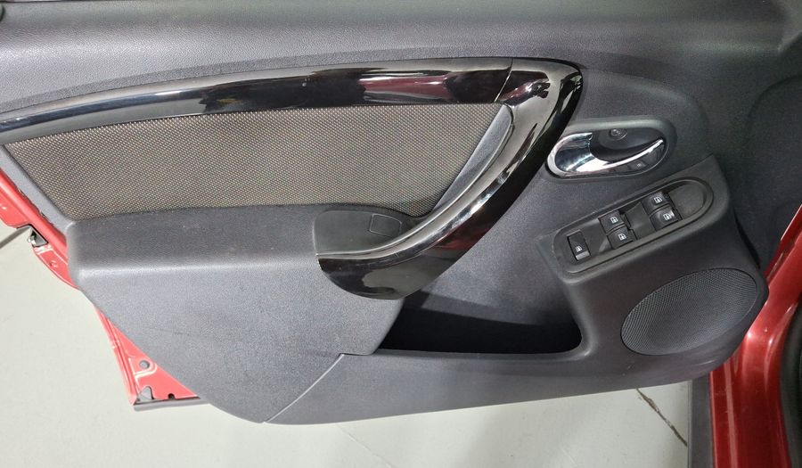 Renault Duster 2.0 DYNAMIQUE MEDIA NAV AT Suv 2017