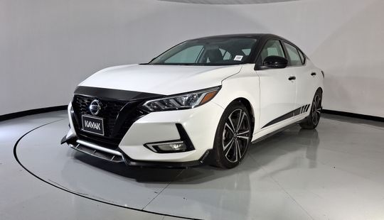 Nissan • Sentra