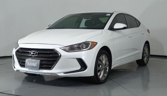 Hyundai • Elantra