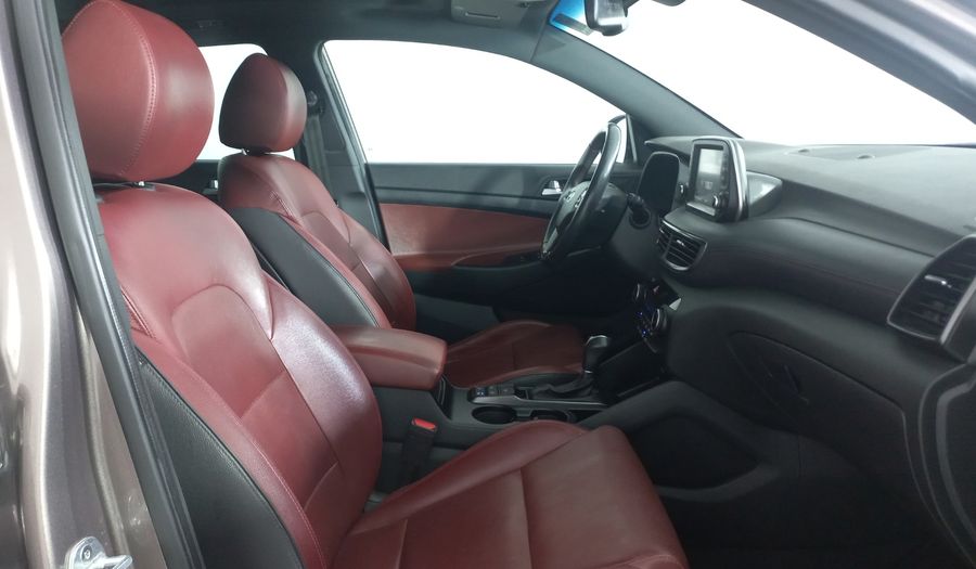 Hyundai Tucson 2.4 LIMITED TECH AUTO Suv 2021