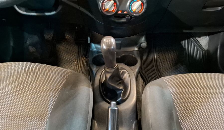 Nissan Versa 1.6 DRIVE Sedan 2019