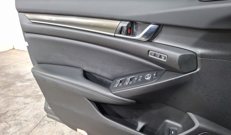 Honda Accord 2.0 TOURING AUTO Sedan 2022
