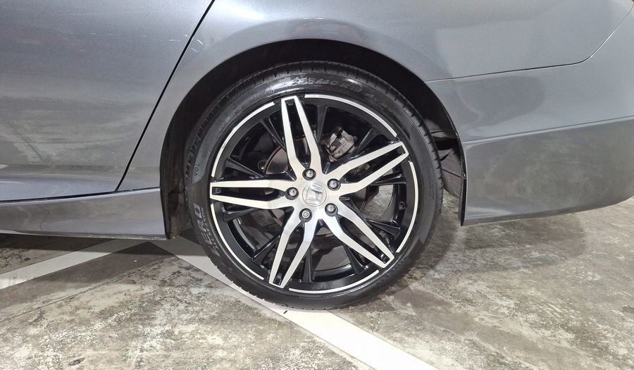 Honda Accord 2.0 TOURING AUTO Sedan 2022