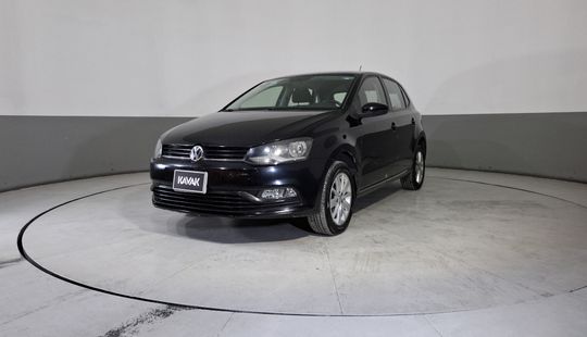 Volkswagen • Polo