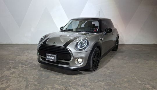 Mini • Cooper