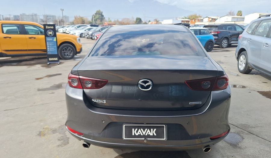 Mazda 3 2.0 AUTO SKYACTIV-G V Sedan 2022