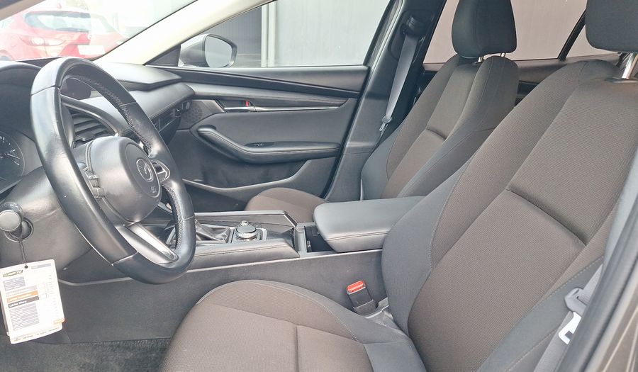 Mazda 3 2.0 AUTO SKYACTIV-G V Sedan 2022