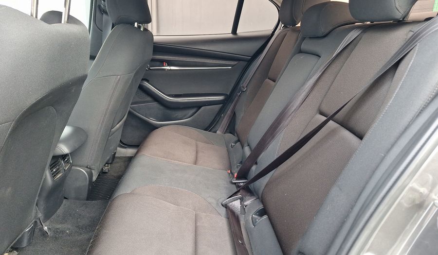 Mazda 3 2.0 AUTO SKYACTIV-G V Sedan 2022