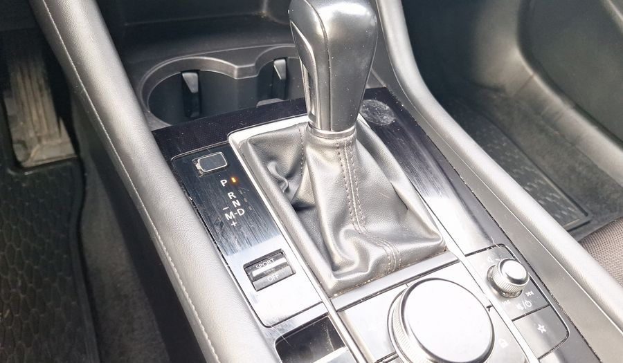 Mazda 3 2.0 AUTO SKYACTIV-G V Sedan 2022