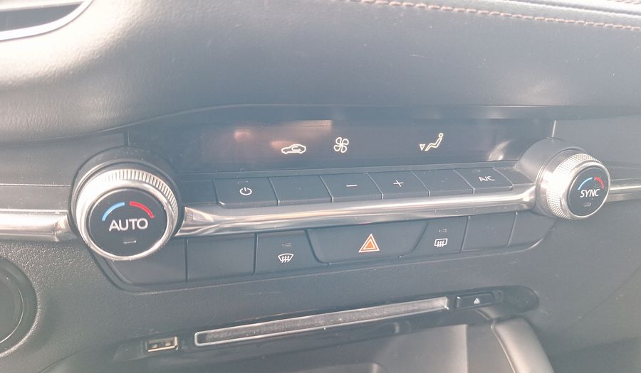 Mazda 3 2.0 AUTO SKYACTIV-G V Sedan 2022
