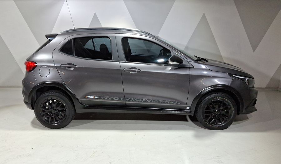 Fiat Argo 1.3 TREKKING Hatchback 2021