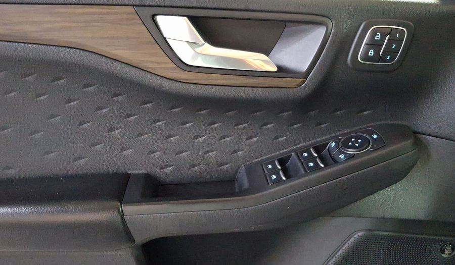 Ford Escape 2.0 ECOBOOST TITANIUM AUTO Suv 2020