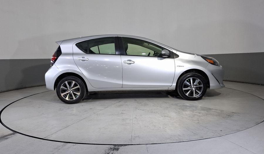 Toyota Prius C 1.5 HYBRID AUTO Hatchback 2019