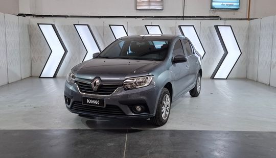 Renault • Logan