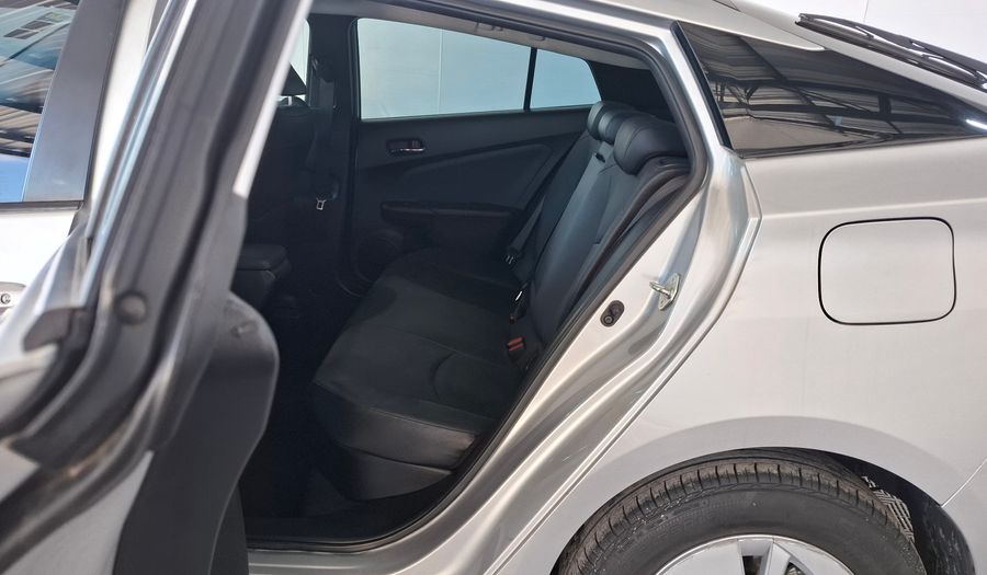 Toyota Prius 1.8 CVT Hatchback 2017